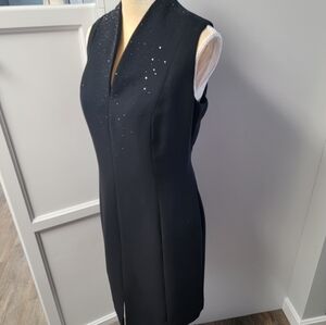 Jones New York Black Cocktail Dress Sleeveless Size 12 Lined Beaded Accents